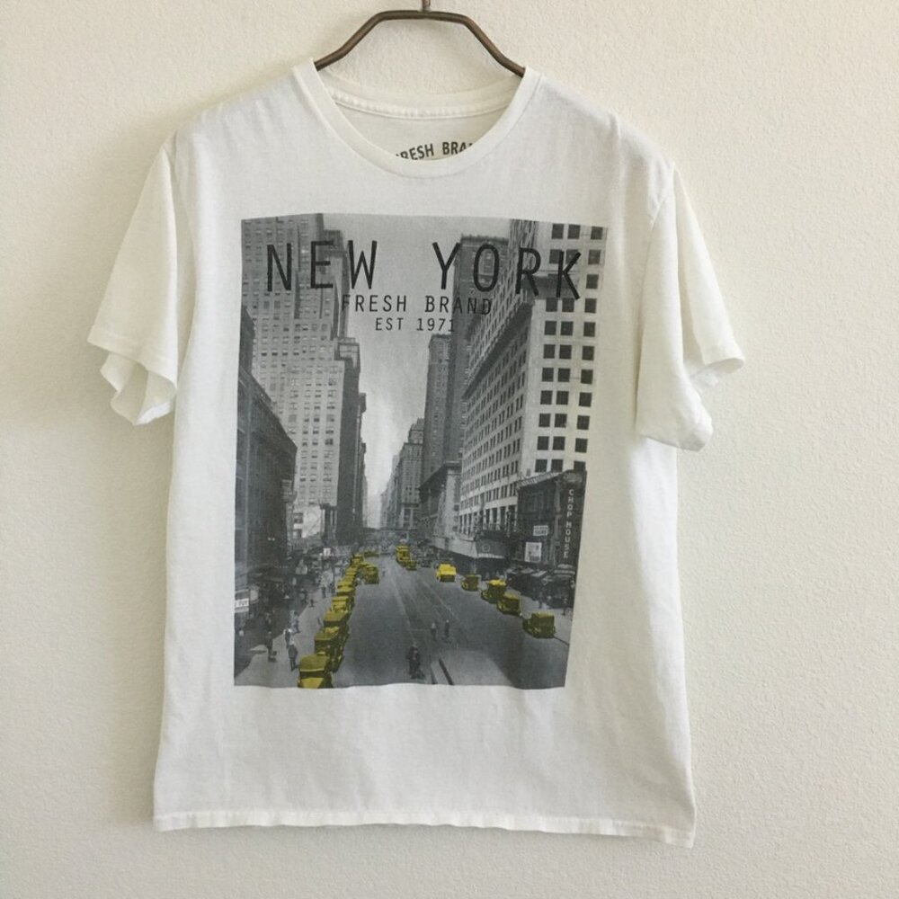 FRESH BRAND Streetwear Womens Medium New York Street Graphic T-Shirt White